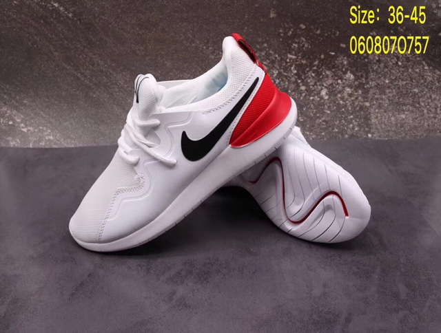 Nike Roshe Run Women 22